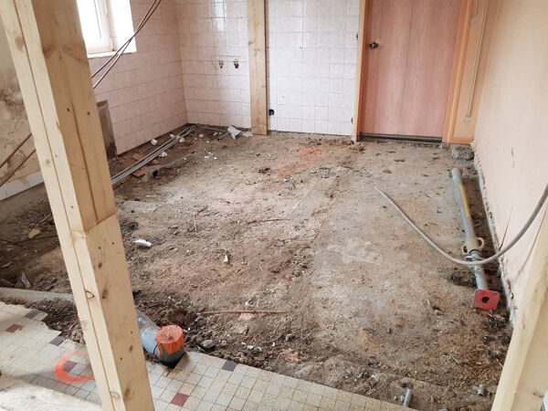 rénovation de salle de bain demolition